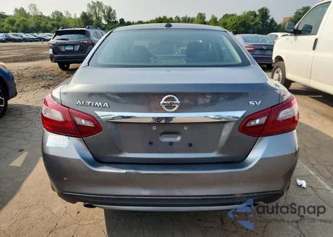 2018 Nissan Altima 2.5 z USA, uszkodzony, nr VIN 1N4AL3AP1JC191295